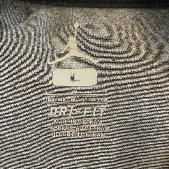 Nike Black Air Jordan Tee - YL - Picture 3 of 3